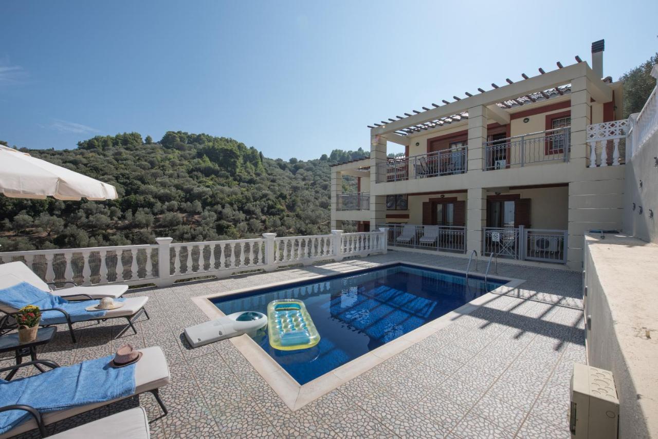Gallis Villa Pefkias Экстерьер фото