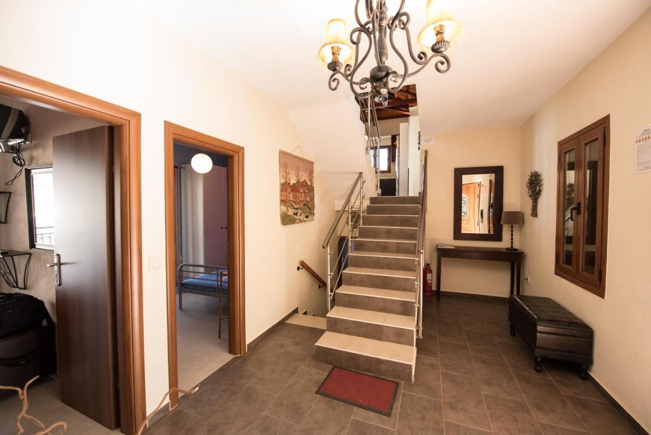 Gallis Villa Pefkias Экстерьер фото