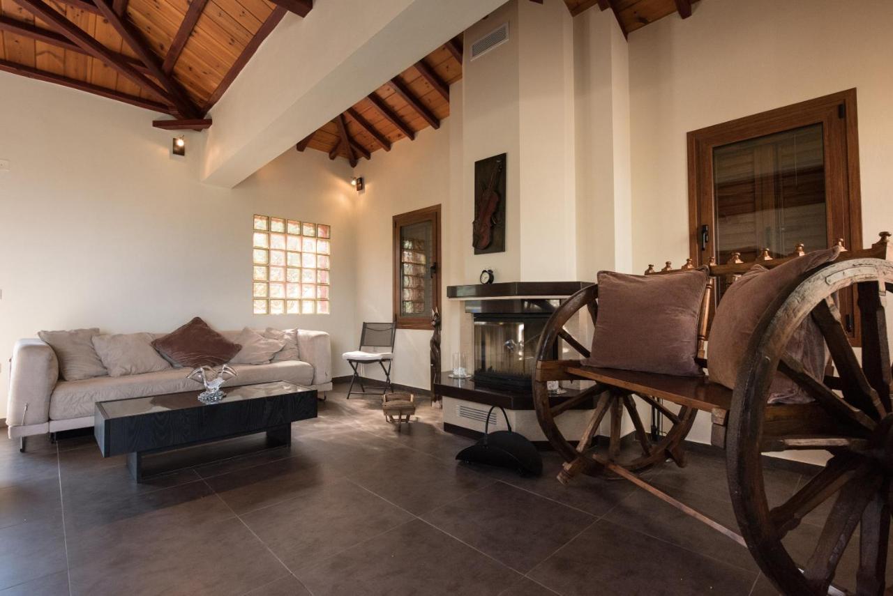 Gallis Villa Pefkias Экстерьер фото